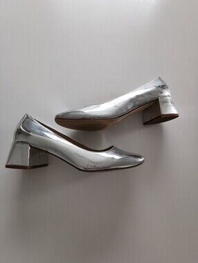 Karl Lagerfeld Metallic Silver Low Block Heel Heels Pumps Charee3